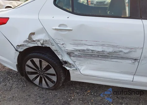 2012 Kia Optima Sx z USA, uszkodzony, nr VIN 5XXGR4A66CG010288